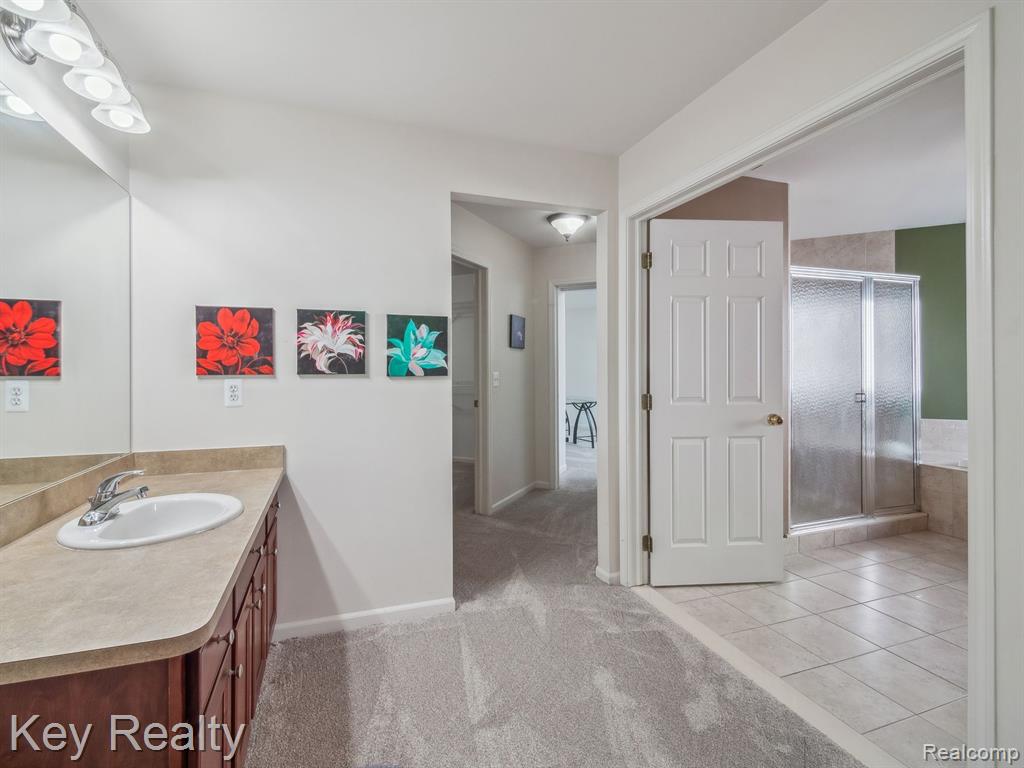 50424 LIVINGSTON Drive, Northville, MI 48168 — Photo 19