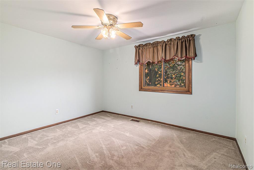 61631 Spring Circle Trail, Washington, MI — Photo 12
