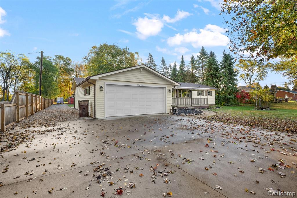 17655 Lohr Road, Sumpter, MI 48111 — Photo 17
