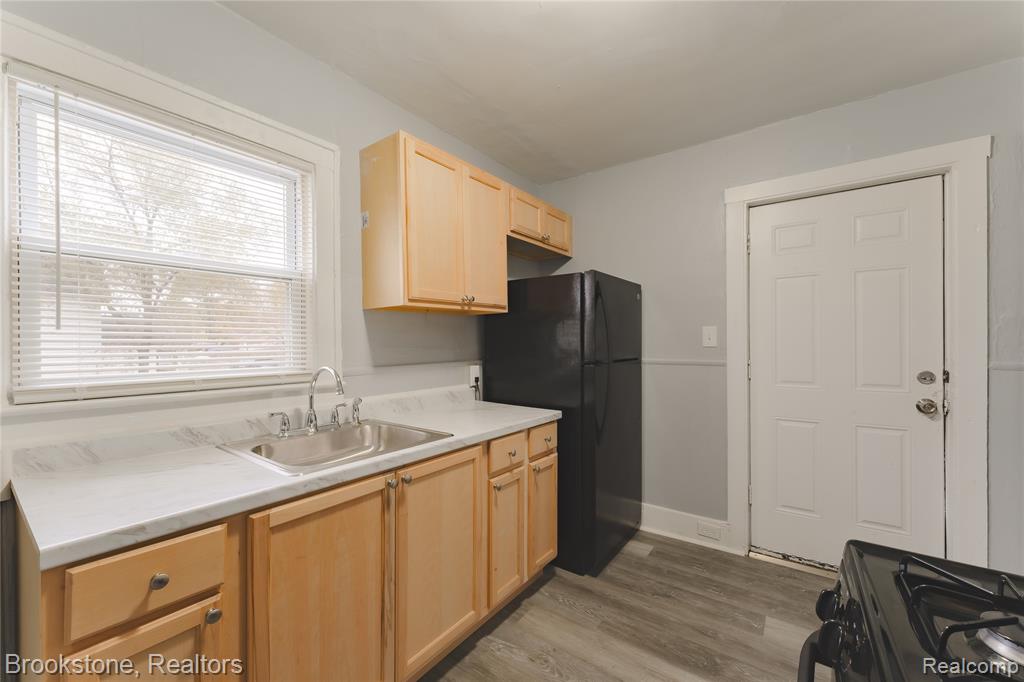 474 N Saginaw Street, Pontiac, MI 48342 — Photo 12