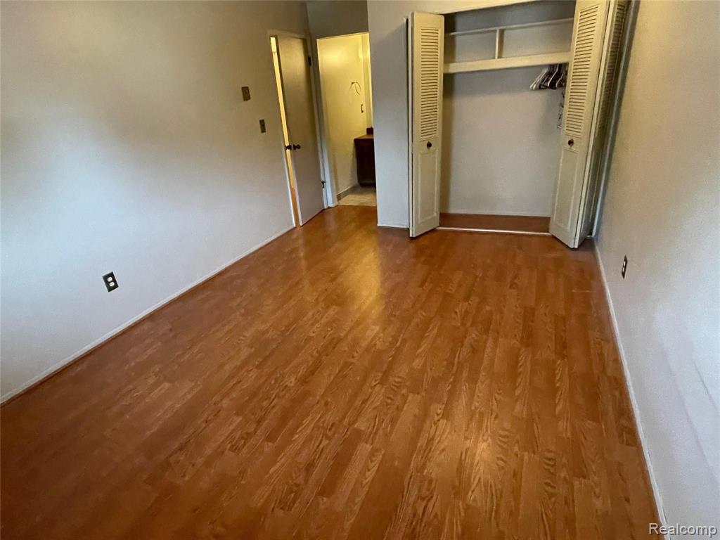 7325 WOODVIEW DR. Unit #4, Westland, MI — Photo 19