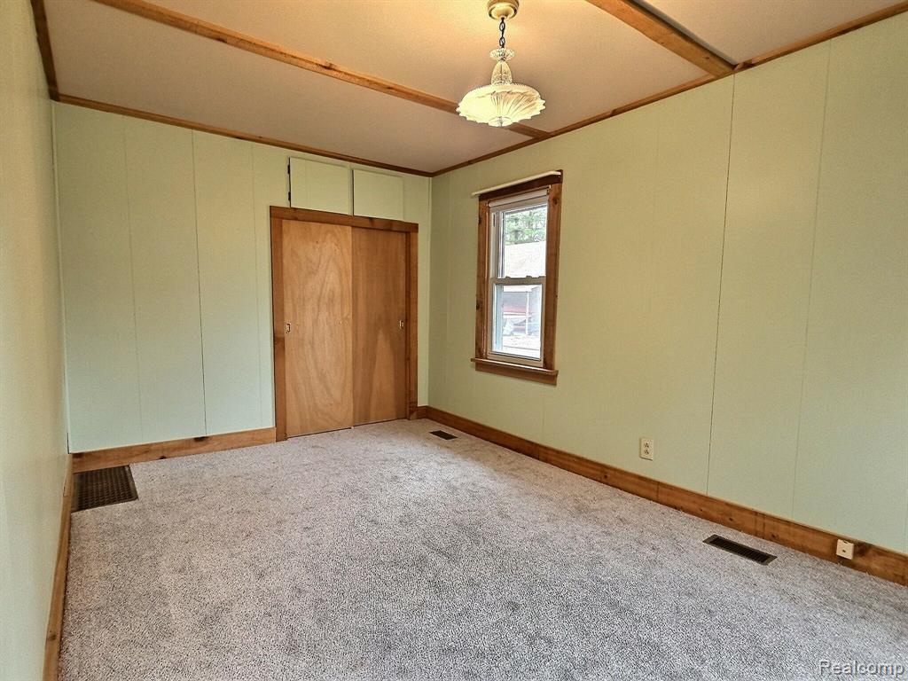 4322 SPRINGFIELD Street, Burton, MI 48509 — Photo 8