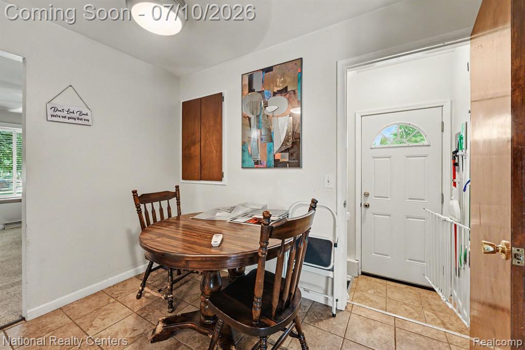 4771 Hatchery Road, Waterford, MI 48329 — Photo 5