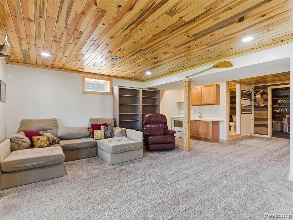 16475 Angle Drive, Linden, MI 48451 — Photo 24