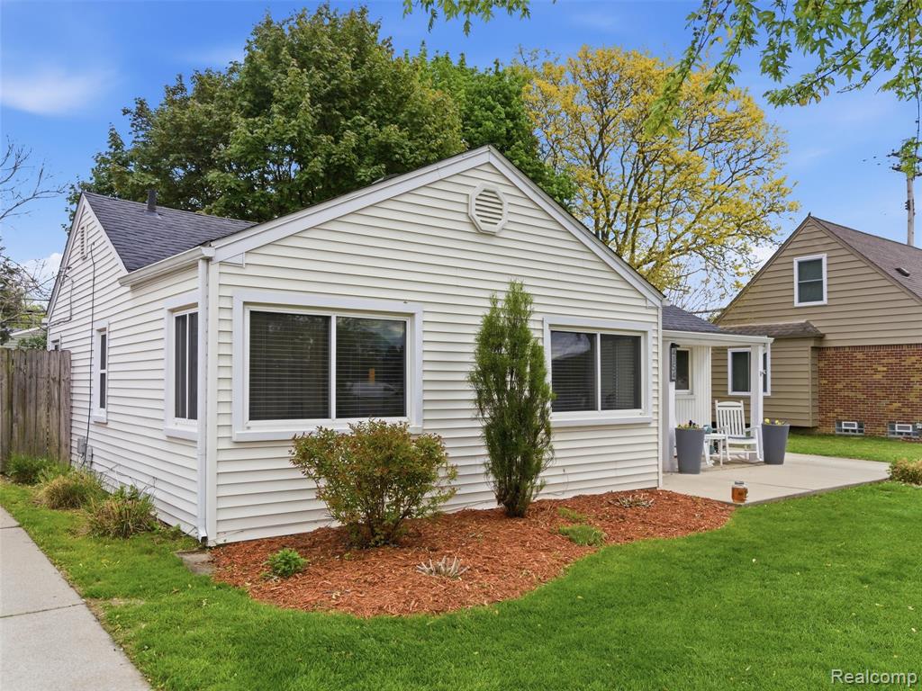 4154 Cooper Avenue, Royal Oak, MI 48073 — Photo 4
