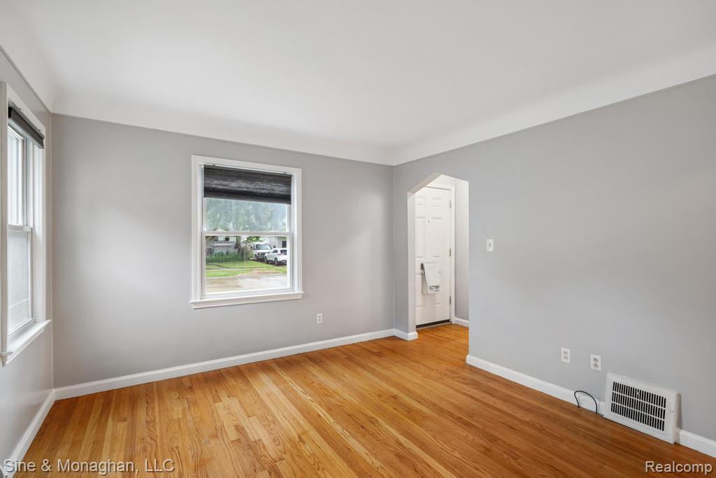 7854 Jackson Street, Taylor, MI 48180 — Photo 4