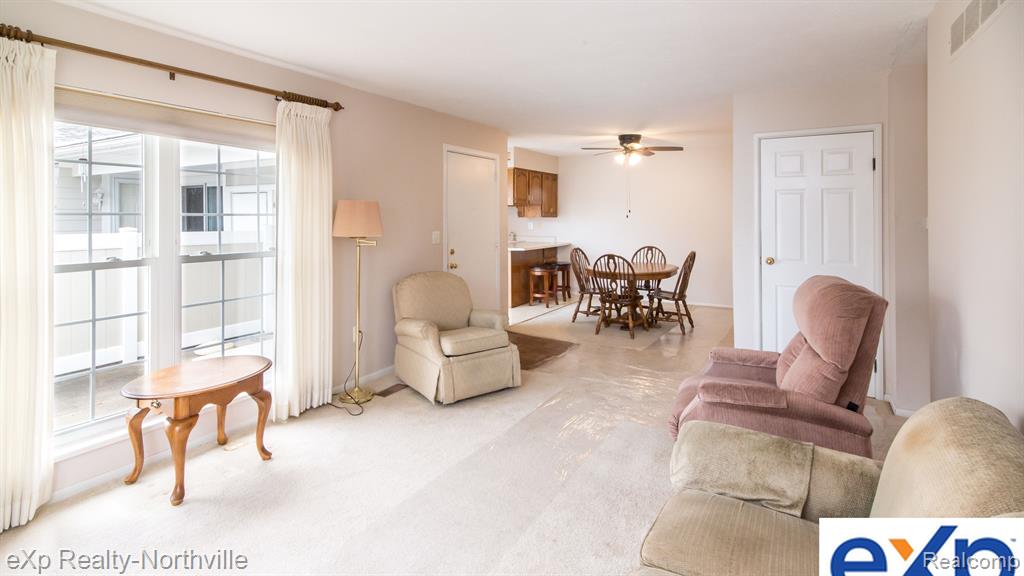 22845 RENFORD Street, Novi, MI — Photo 11