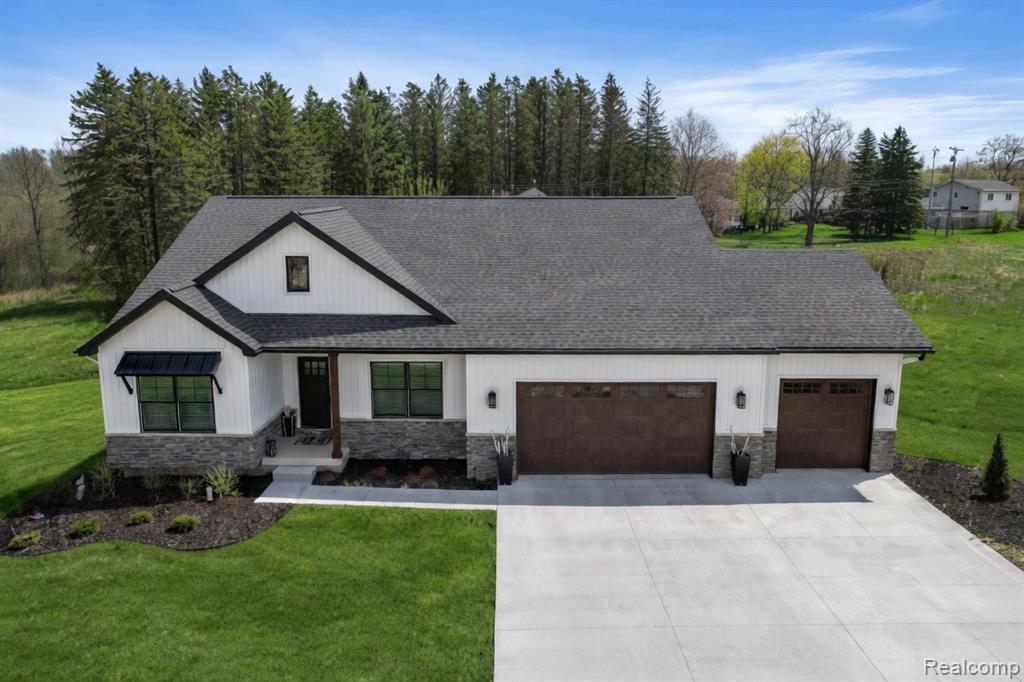 12854 Poppy Lane, Linden, MI 48451