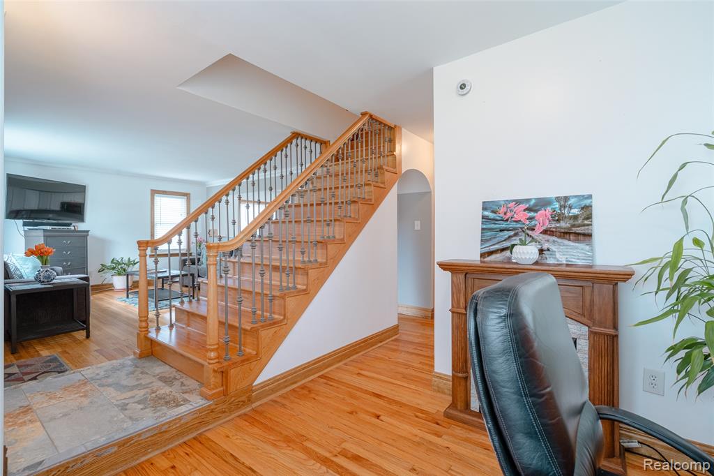 6041 Gilman Street, Garden City, MI — Photo 19