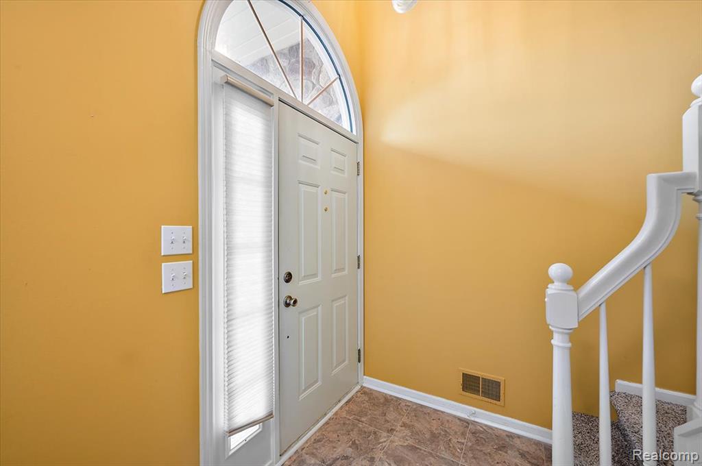 734 Challenging Trail, 65, South Lyon, MI 48178 — Photo 15