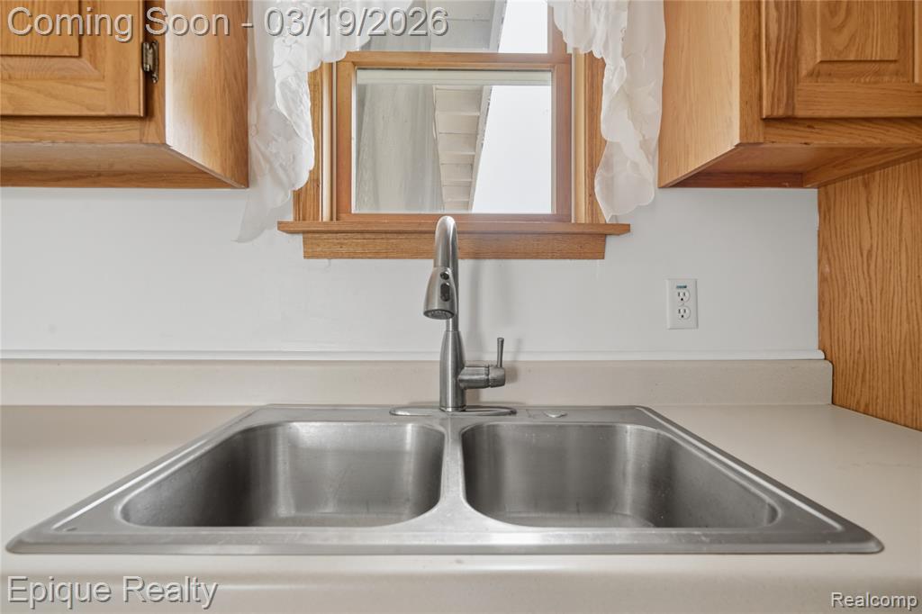 6723 Cedar Creek Road, North Branch, MI 48461 — Photo 11