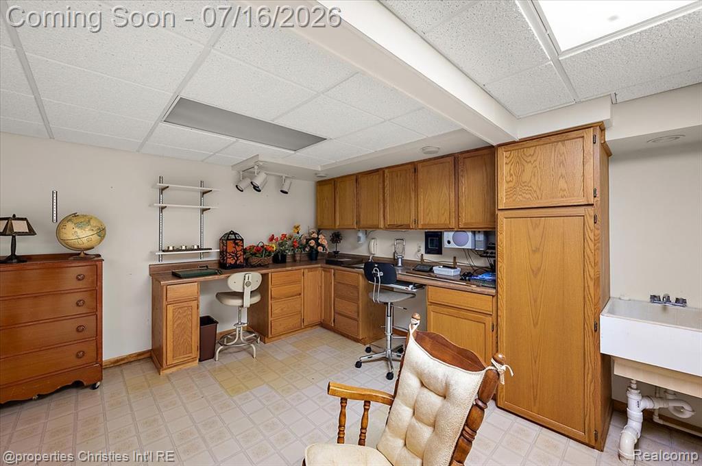 969 Whitegate Drive, Northville, MI 48167 — Photo 59