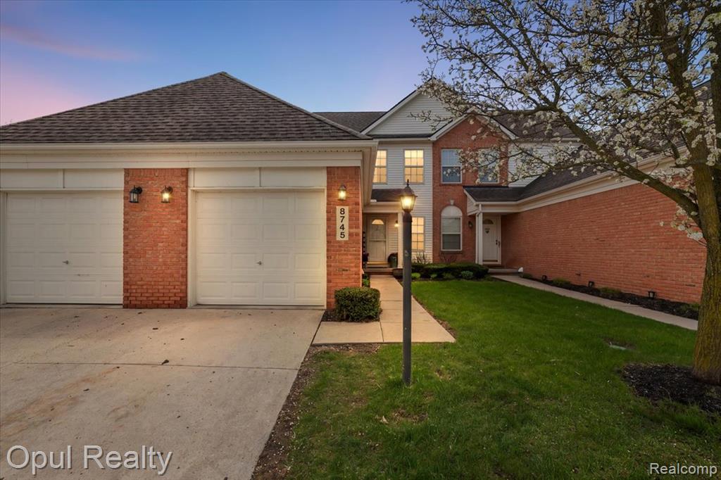 8745 Vine Street, Belleville, MI 48111