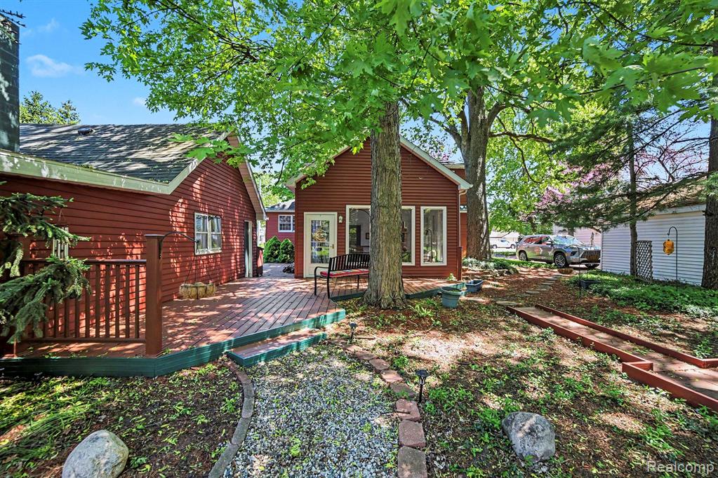 4345 N Michigan Avenue, Saginaw, MI 48604 — Photo 25