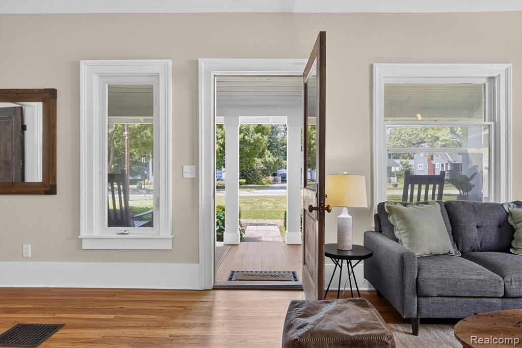 714 Atlantic Street, Milford, MI 48381 — Photo 9