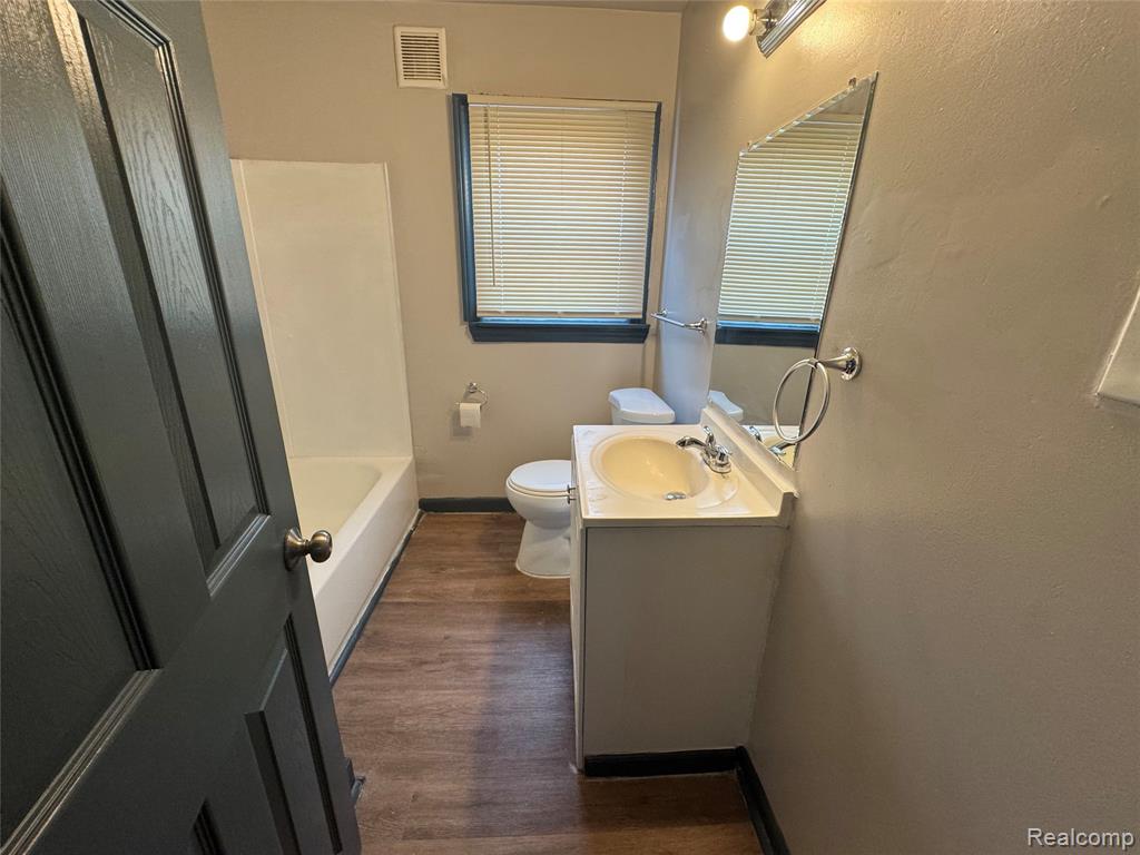 7754 Minock Street, Detroit, MI 48228 — Photo 8