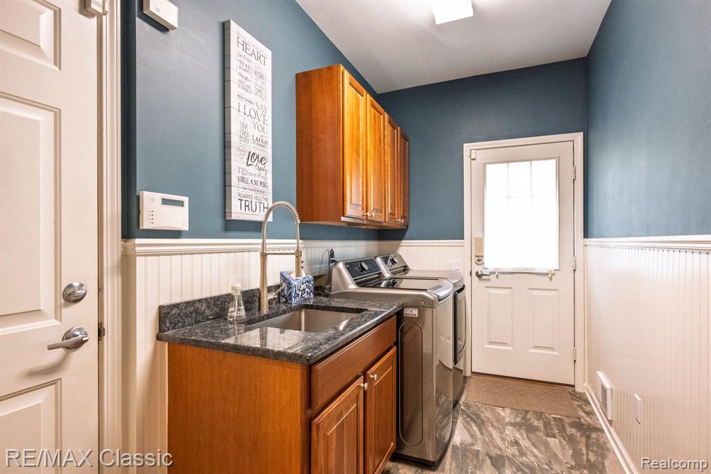 1542 LASALLE Road, Canton, MI 48187 — Photo 18