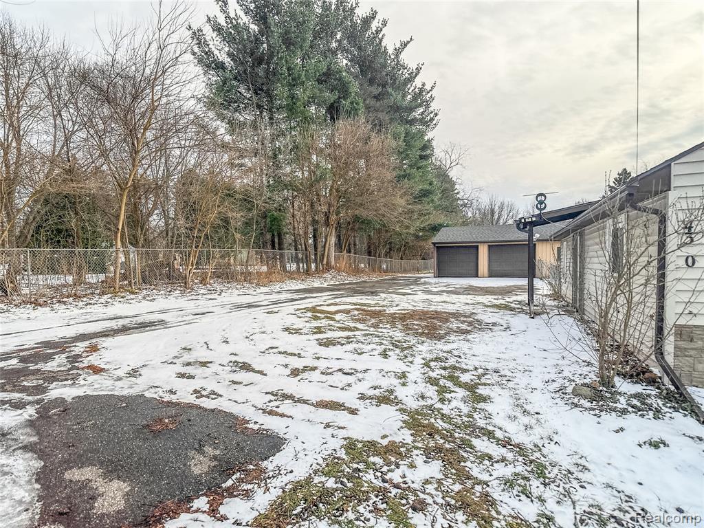 4390 E Mount Morris Road, Genesee, MI 48458 — Photo 13