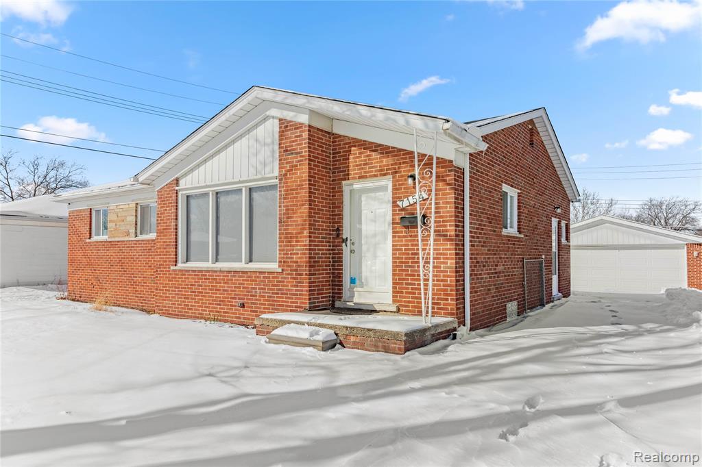 7154 Plainfield Street, Dearborn Heights, MI 48127 — Photo 2