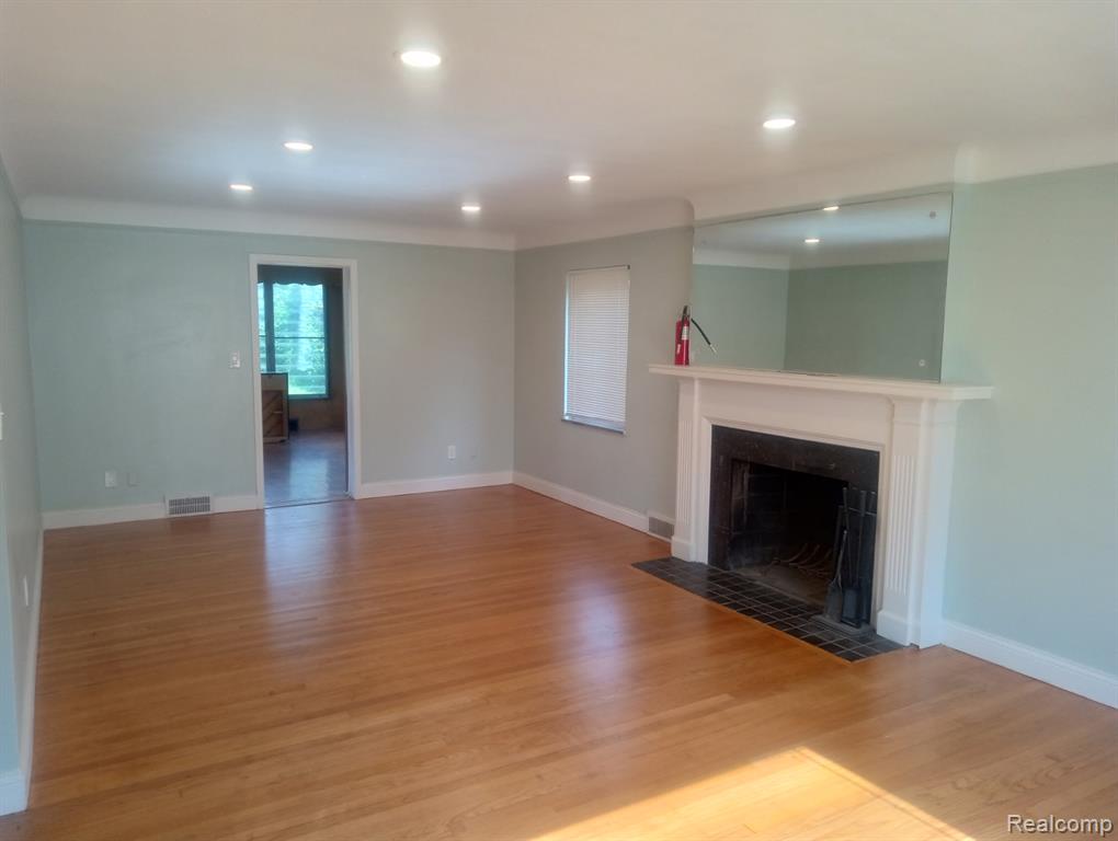 14044 Woodmont Avenue, Detroit, MI 48227 — Photo 3