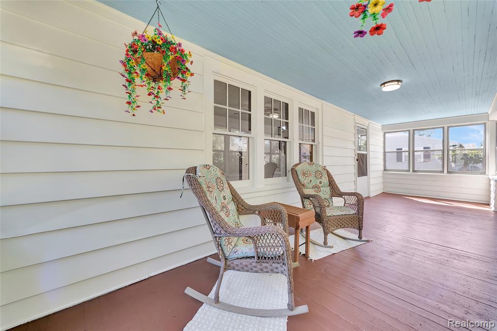652 Bentley Drive, Monroe, MI 48162 — Photo 13