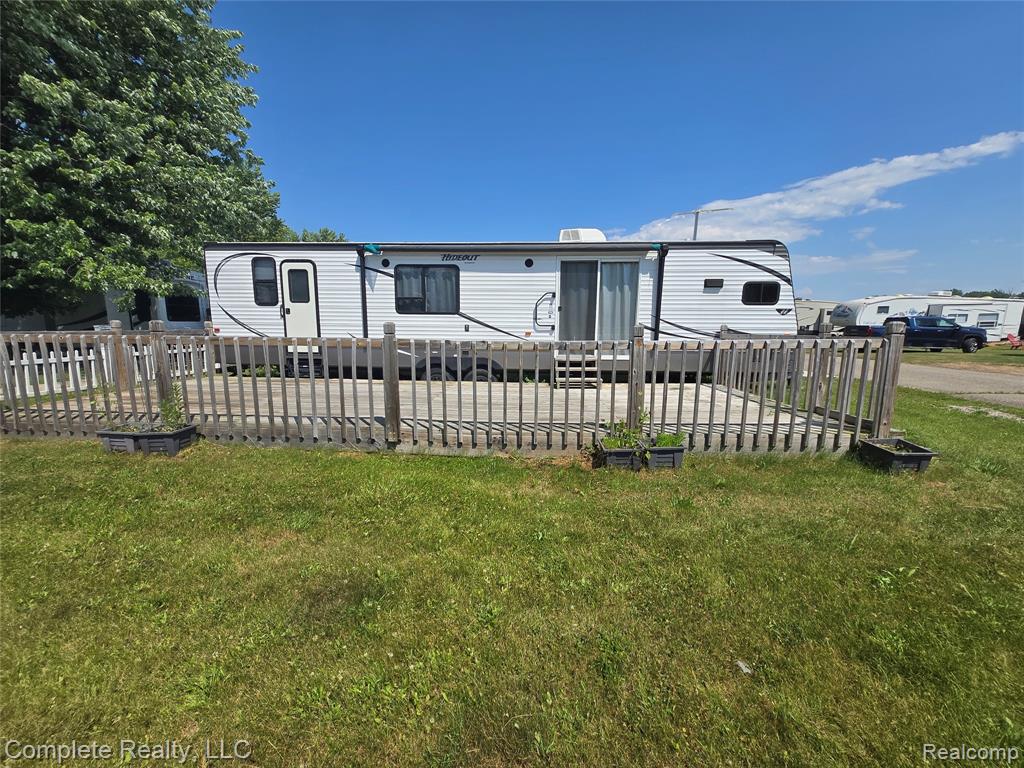 831 Main, Unit 212 Street, Au Gres, MI 48703 — Photo 3
