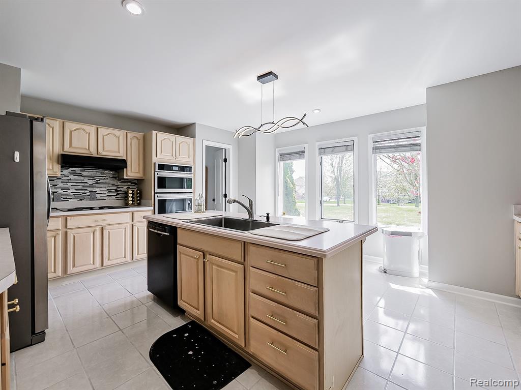 49202 Cheshire Lane, Canton, MI 48187 — Photo 30