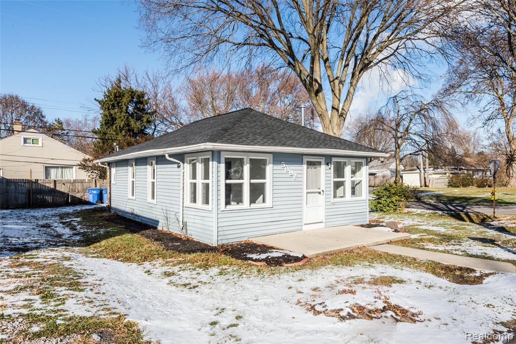 5697 Venice Road, Newport, MI 48166 — Photo 29