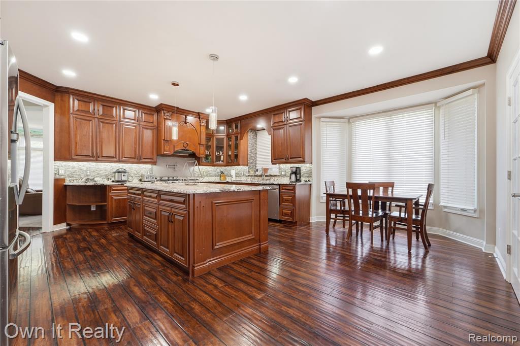48280 Gladstone Road, Canton, MI 48188 — Photo 22