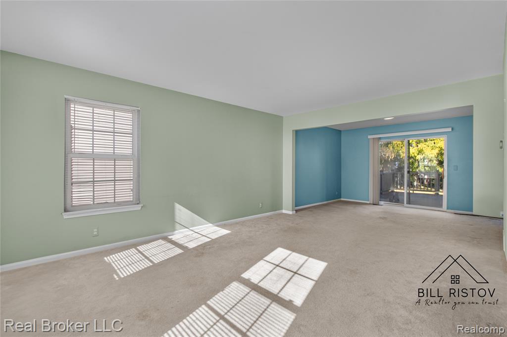 423 Dewey Street, Royal Oak, MI 48067 — Photo 7