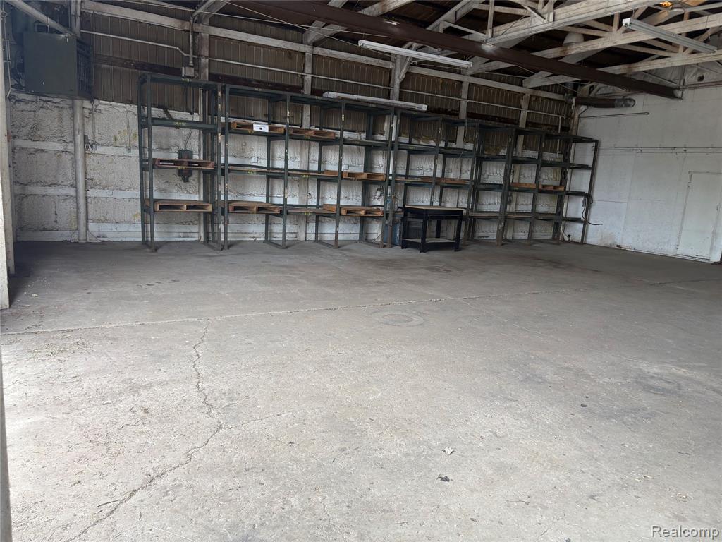 5378 Fenton Road, Flint, MI 48507 — Photo 32