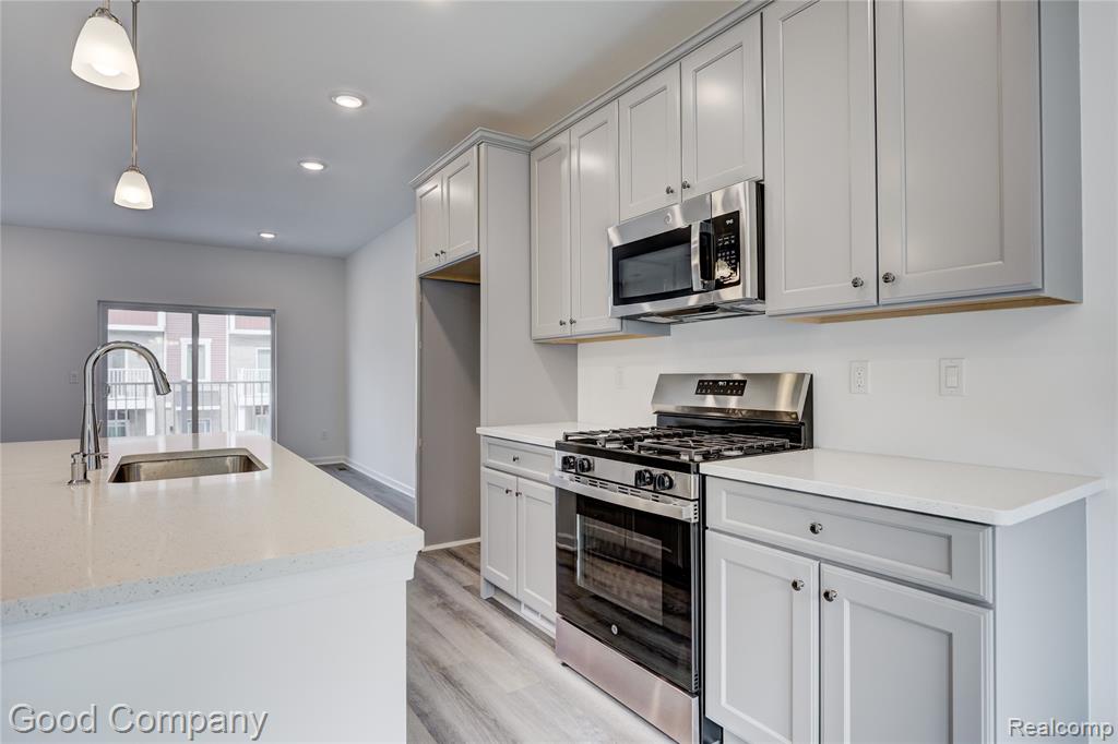 4849 Ludlow Lane, Troy, MI 48085 — Photo 15