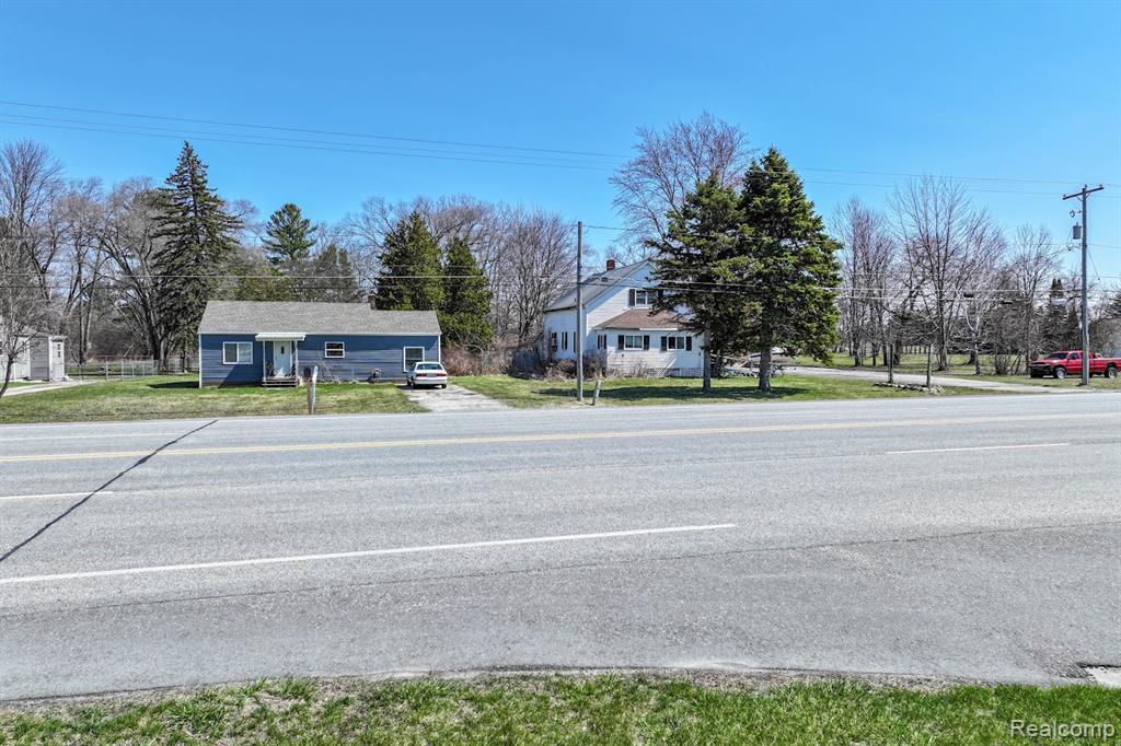 12181 Dixie Highway, Birch Run, MI 48415 — Photo 17