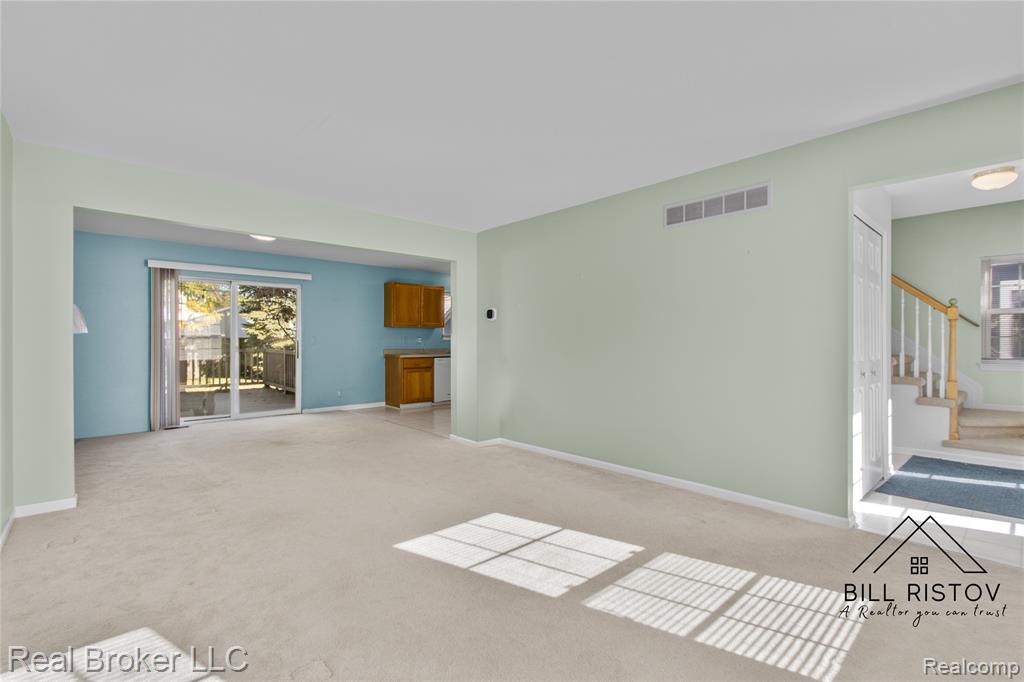 423 Dewey Street, Royal Oak, MI 48067 — Photo 6