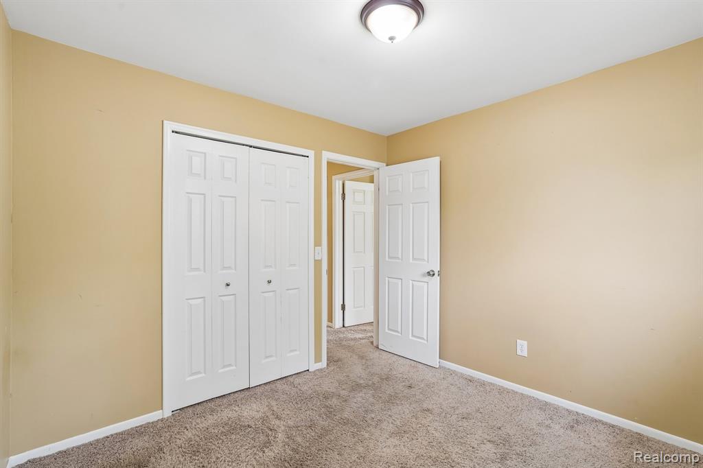 717 Murphy Court, Linden, MI 48451 — Photo 14