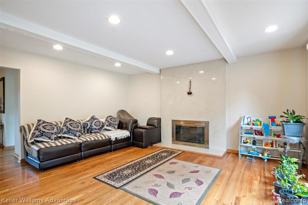 5016 Patrick Road, West Bloomfield, MI — Photo 20