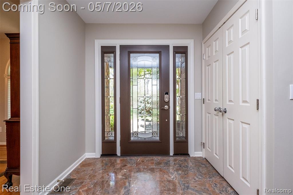 785 Old Milford Farms, Milford, MI 48381 — Photo 9