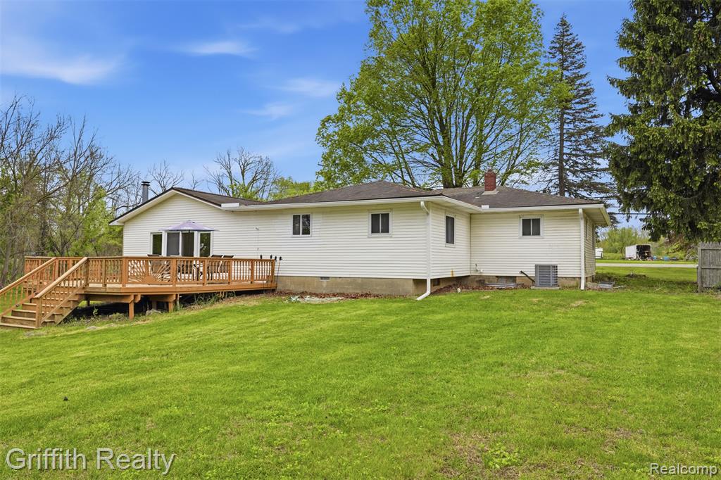 9198 Silver Lake Road, Linden, MI 48451 — Photo 41