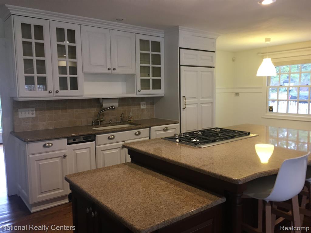 645 ARLINGTON Street, Birmingham, MI 48009 — Photo 9