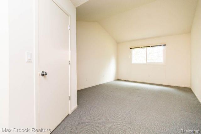 6337 N ASPEN RIDGE Boulevard, West Bloomfield, MI — Photo 41