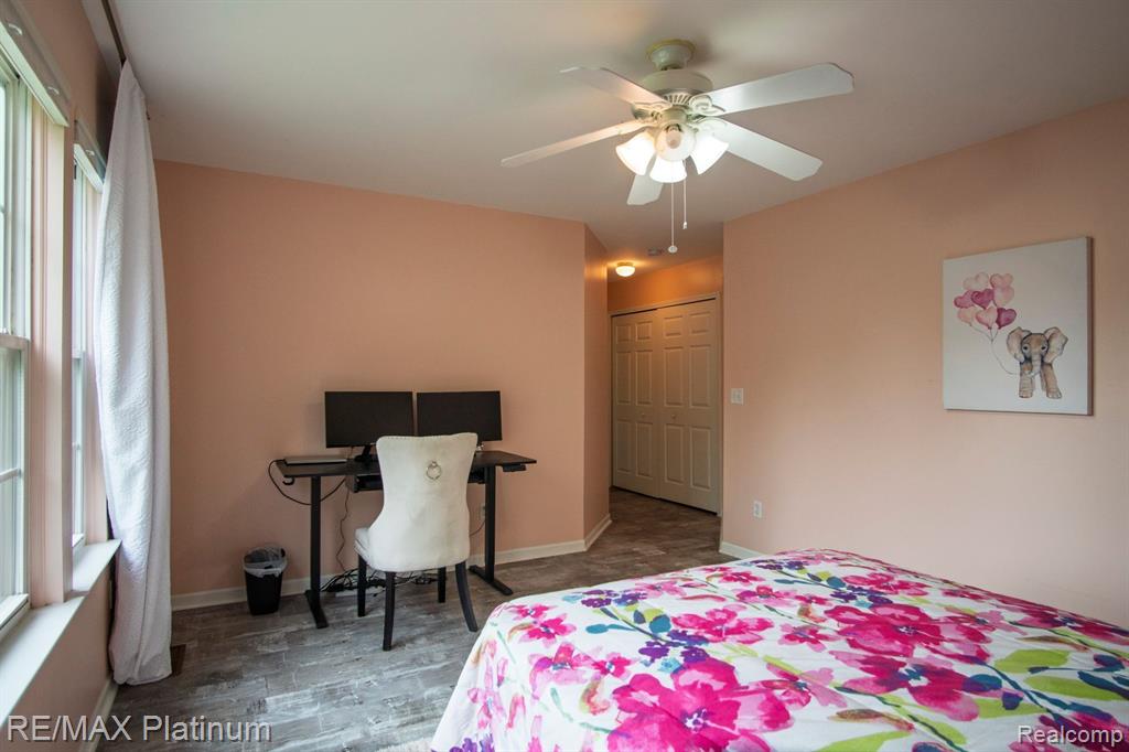 8313 Mill Pointe Court, Goodrich Vlg, MI — Photo 21