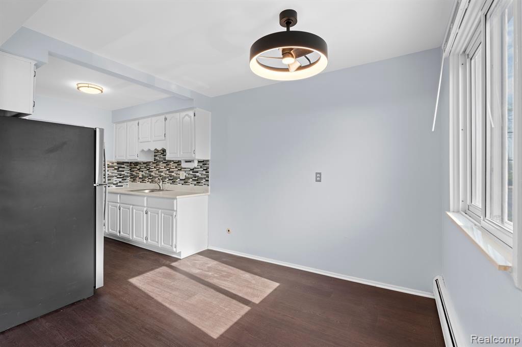 7350 N INKSTER Road, 108, Dearborn Heights, MI 48127 — Photo 9