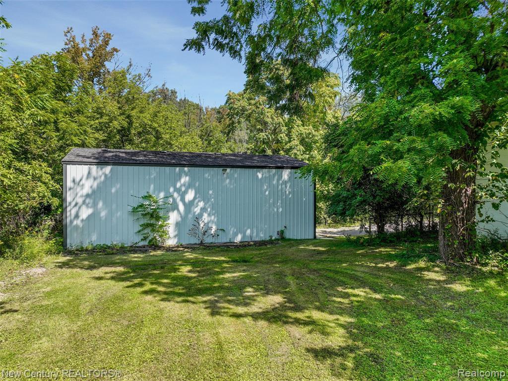 625 Griswold Street, Northville, MI 48167 — Photo 17