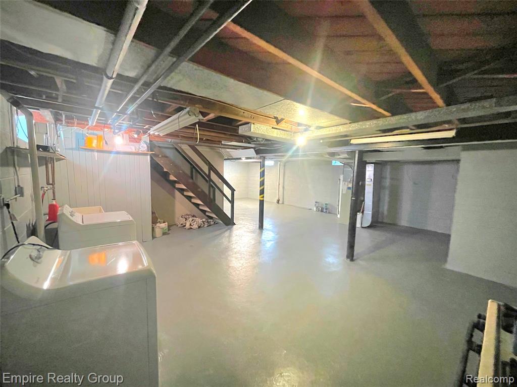913 N Vernon Street, Dearborn, MI 48128 — Photo 21