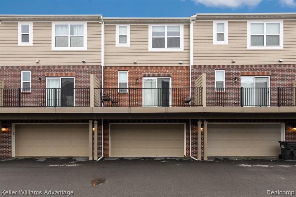 47660 Alden Terrace S, Northville, MI — Photo 21