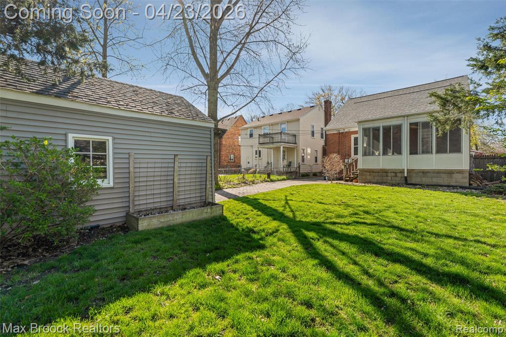 73 Amherst Road, Pleasant Ridge, MI — Photo 36