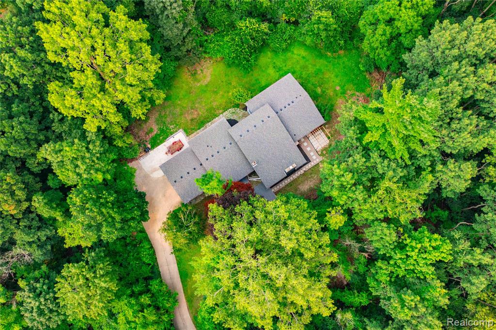 5815 Bloomfield Glens Road, West Bloomfield, MI — Photo 50