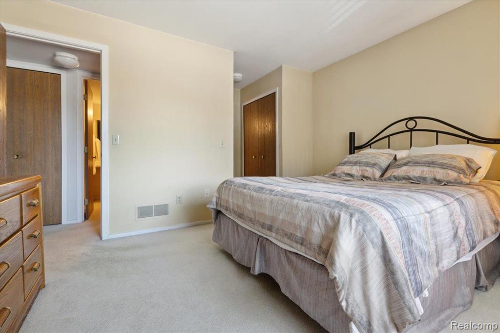 407 WATER TOWER Circle, Brighton, MI 48116 — Photo 12