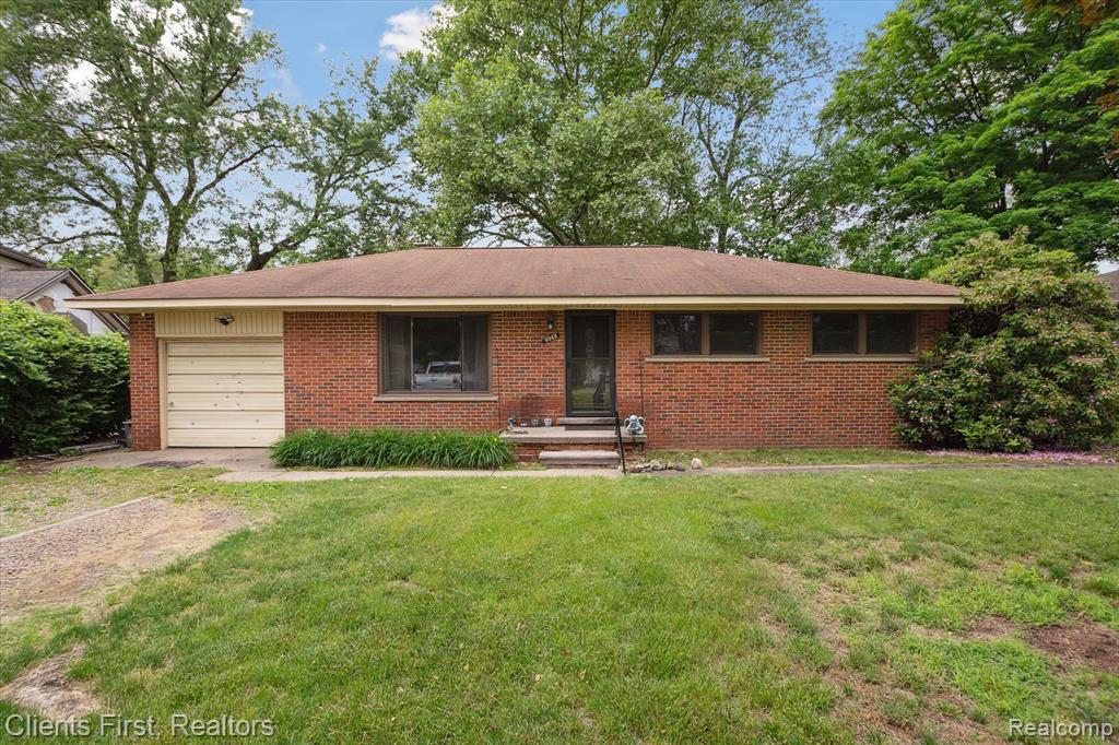 9243 HIX Road, Livonia, MI 48150 — Photo 2