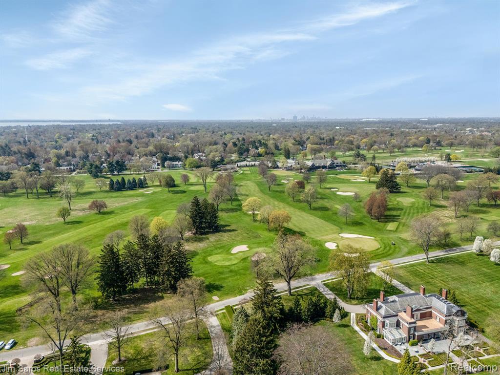 71 WOODLAND SHORES Drive, Grosse Pointe Shores, MI 48236 — Photo 44
